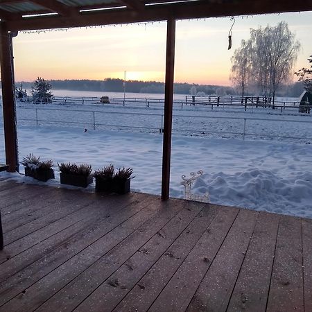 Domek Przy Stajni Bogdanowka Caloroczny Rossosz Exterior foto